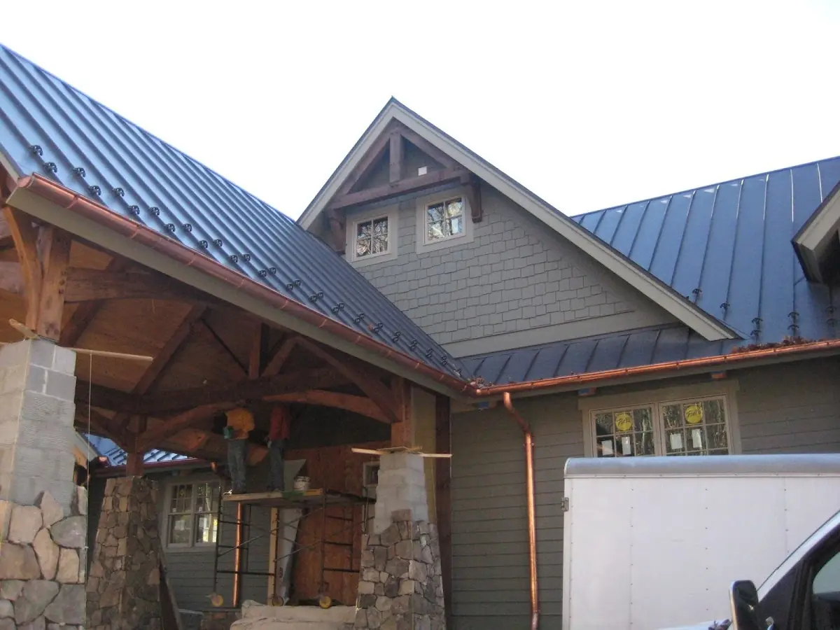 Craftsman Roofing team delivering quality roofing work in Ensley